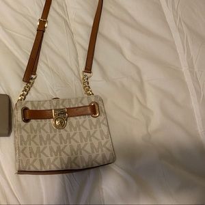 Michael Kors Crossbody